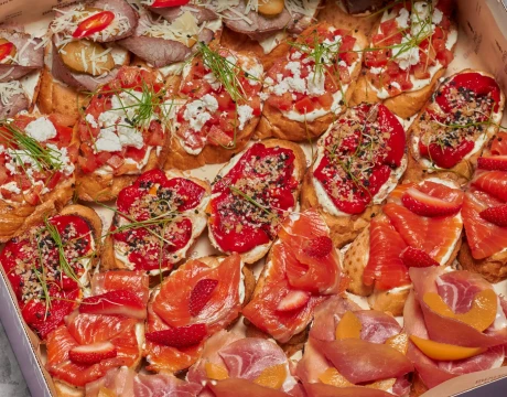 Плато брускетт «Делюкс»