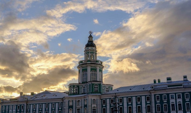Кунсткамера – первый музей в России